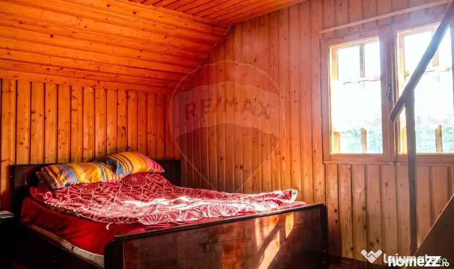 Casă cu 4 camere cu Teren 967 Mp în Sud