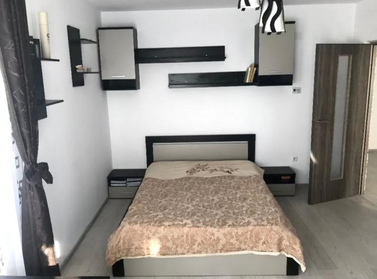 Apartament cu 2 camere decomandat în Florești