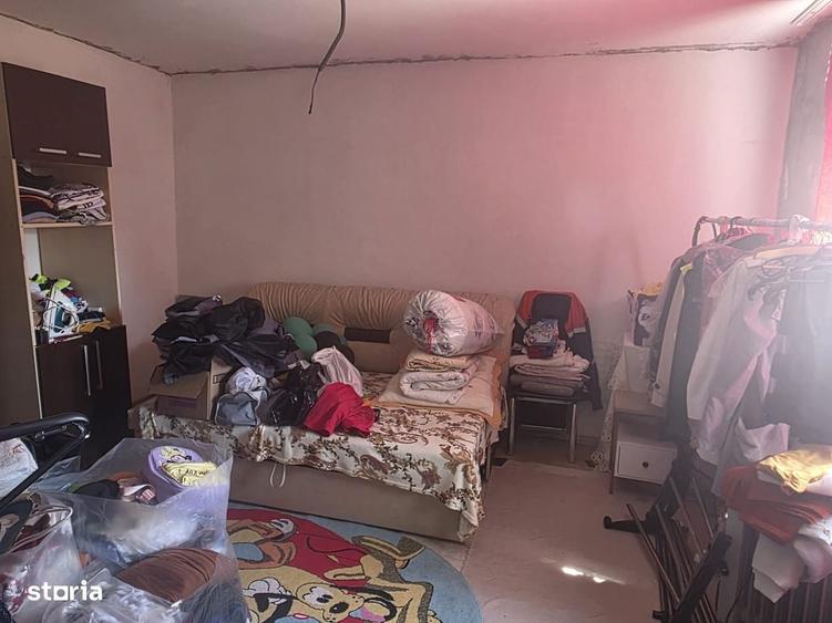 Casă cu 2 camere în Davidești