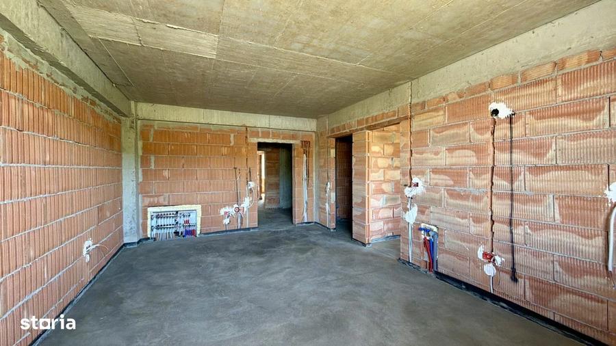 Apartament cu 2 camere în Hlincea