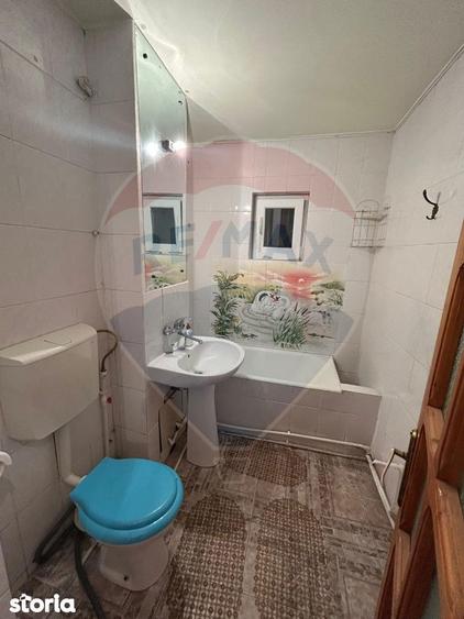 Apartament 3 camere -1 Mai (in spate la Pelendava) - 3