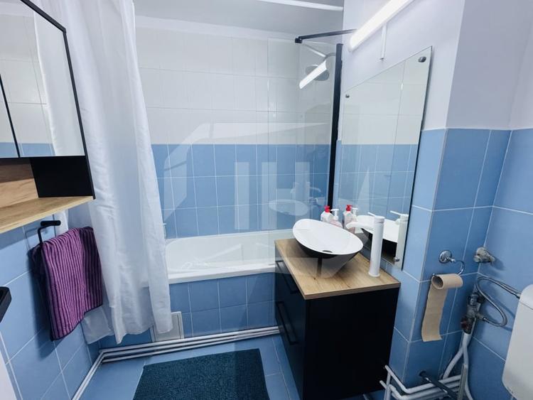 Apartament cu 4 camere decomandat, mobilat în Mărăști