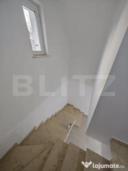 Casă cu 4 camere cu Teren 450 Mp în Central