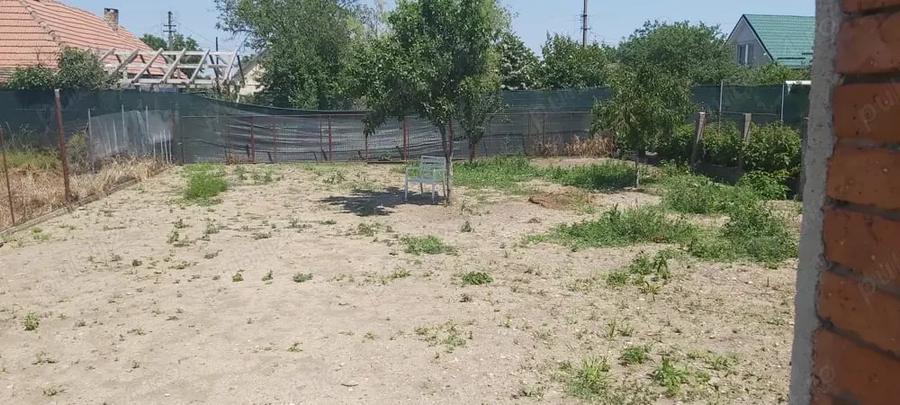 Casă cu 5 camere cu Teren 711 Mp în Vladimirescu