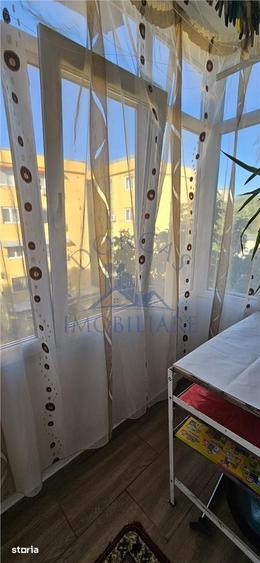 Apartament 3 camere semi, zona Piata Valea Rosie - 2