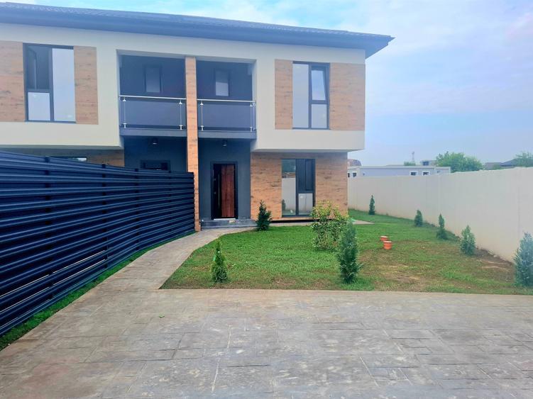 Duplex cu 4 camere cu Canalizare în Bragadiru