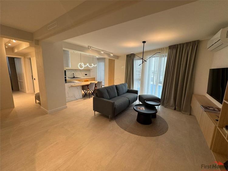 Apartament cu 2 camere decomandat în Ultracentral