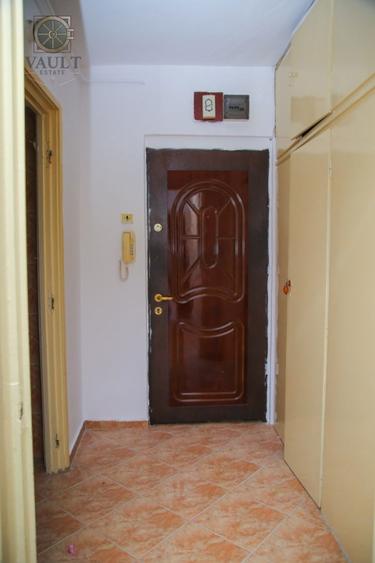 Apartament cu 2 camere semidecomandat în Baba Novac