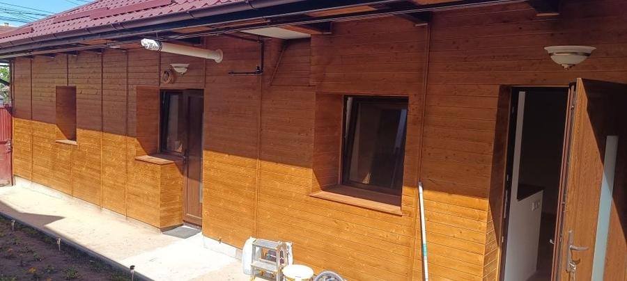 Casă cu 2 camere decomandat în Central