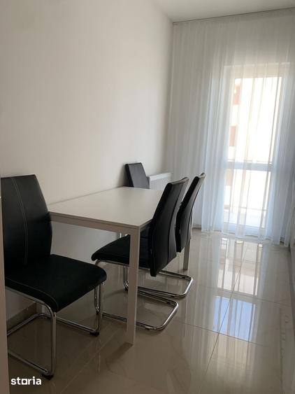 Apartament cu 2 camere decomandat în Berceni