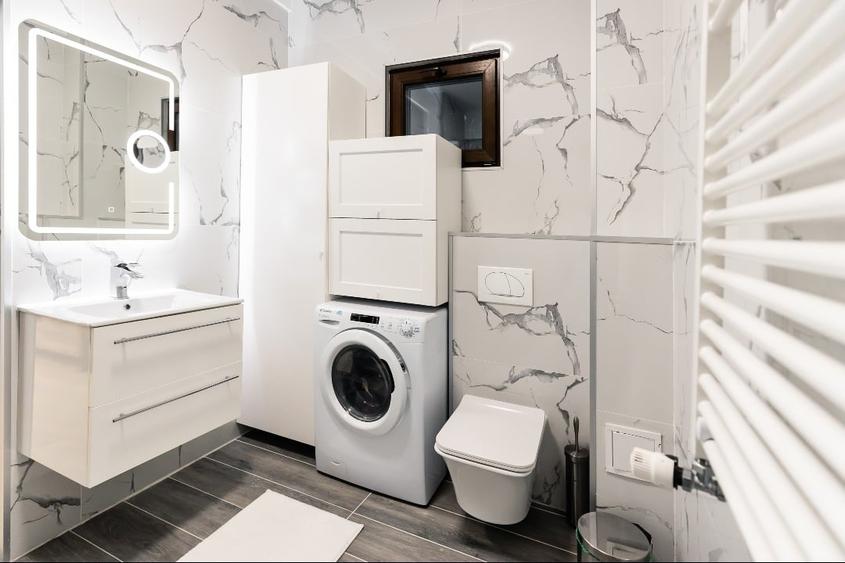 Apartament cu 3 camere semidecomandat, mobilat în Cișmigiu