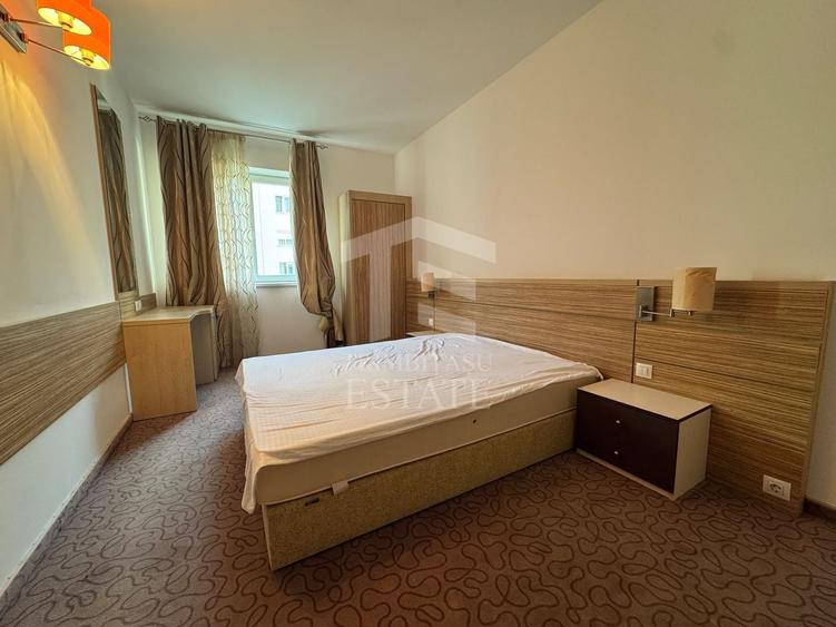 Apartament cu 3 camere decomandat în Văcăresti