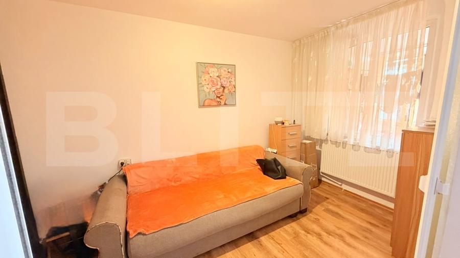 Apartament 3 camere, 48 mp, zona Micro 19 - 1