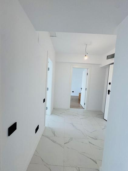 Apartament cu 2 camere decomandat în Theodor Pallady