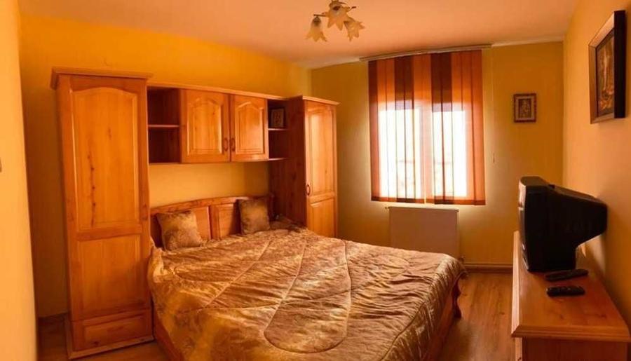 Casă cu 4 camere în Gura Vitioarei