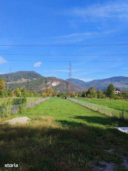 Teren de 2860 mp, în Pângărați