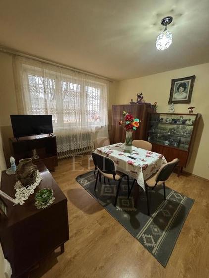 Apartament cu 2 camere semidecomandat, mobilat în Gheorgheni