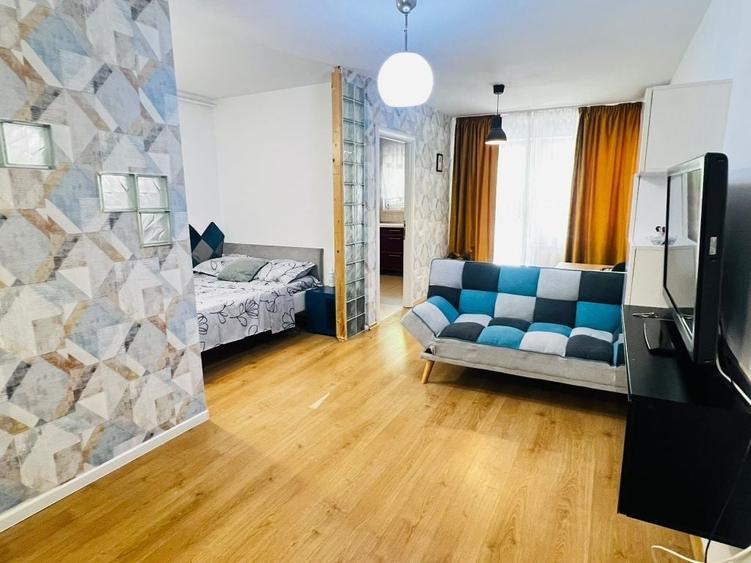 Apartament semidecomandat în Central