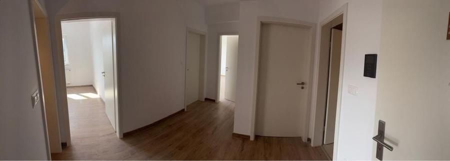 Apartament cu 3 camere decomandat în Avantgarden