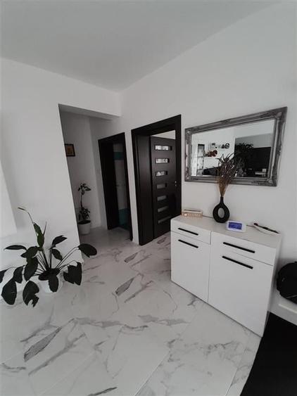 Casă individuală cu 4 camere cu Teren 325 Mp în Sântandrei
