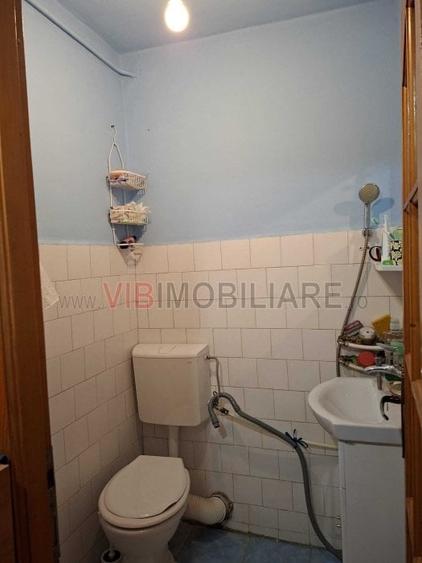 Garsonieră decomandată în Buziașului