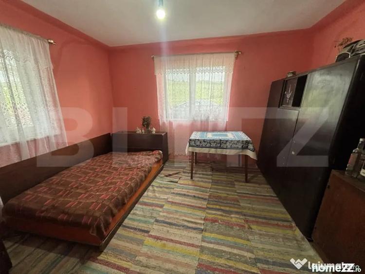 Casă cu 3 camere cu Teren 1600 Mp în Huseni