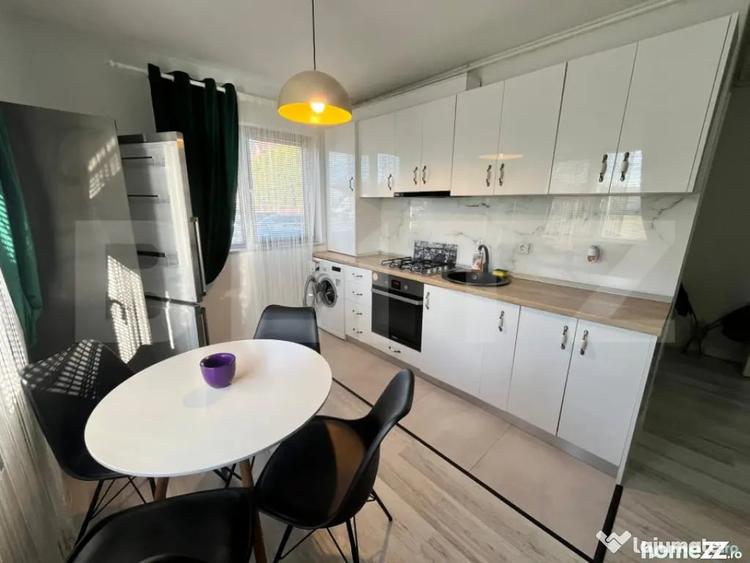 Apartament cu 2 camere semidecomandat în Central