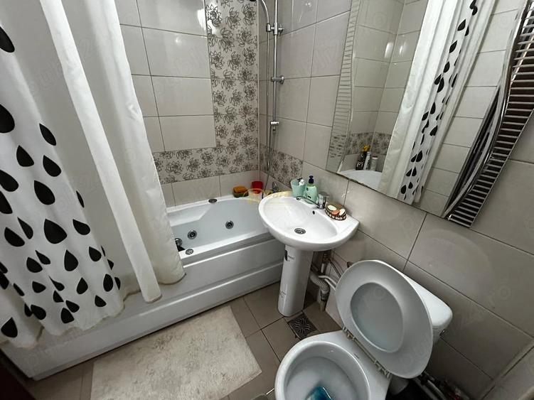 Apartament cu 2 camere decomandat în Păcurari