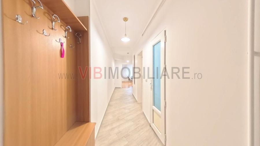 Apartament cu 2 camere semidecomandat, mobilat în Alba Iulia
