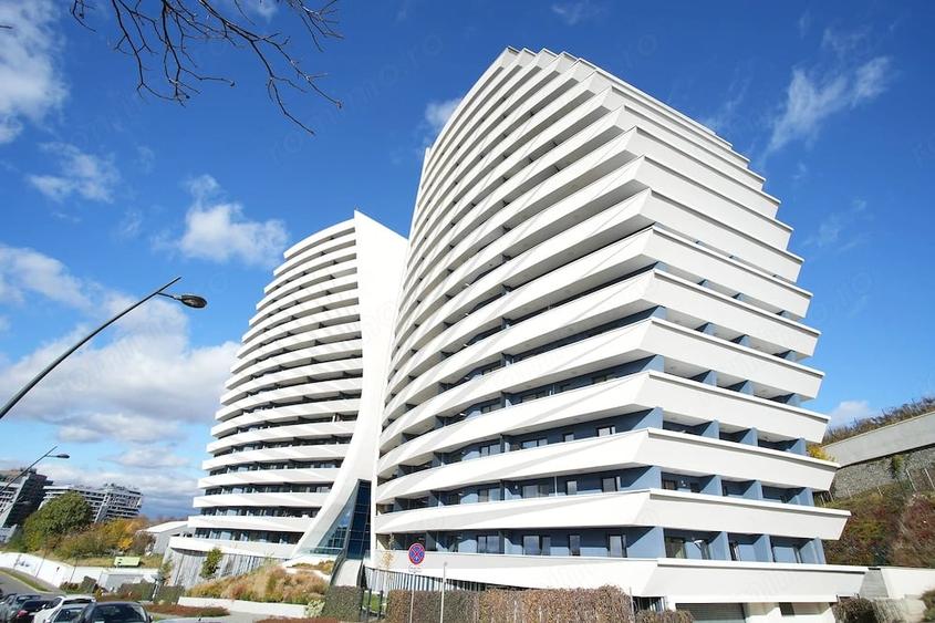 Apartament cu 3 camere decomandat în Zorilor
