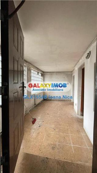 Casă cu 2 camere cu Garaj în Colentina