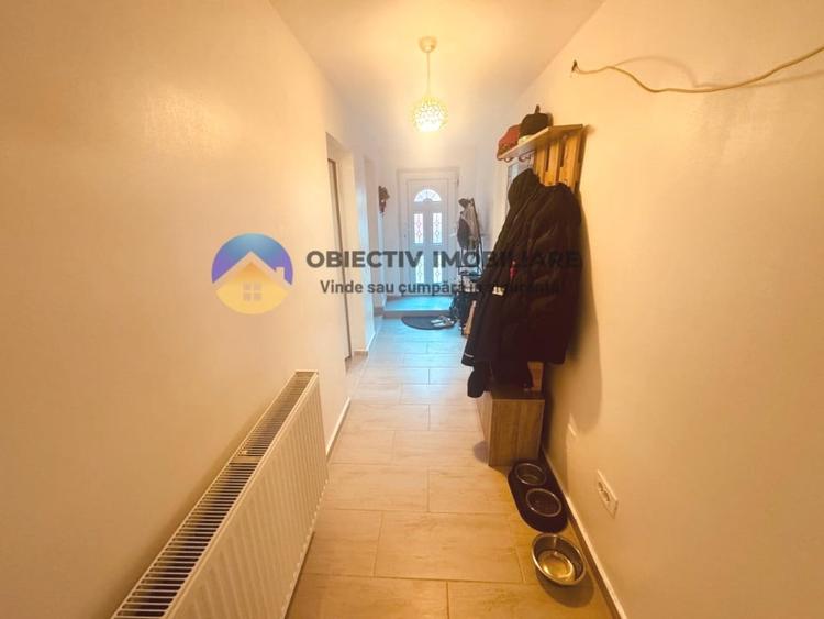 Casă cu 3 camere cu Teren 476 Mp în Tarcău