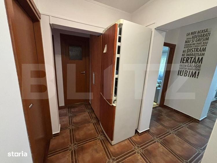 Apartament cu 3 camere decomandat în Cantacuzino