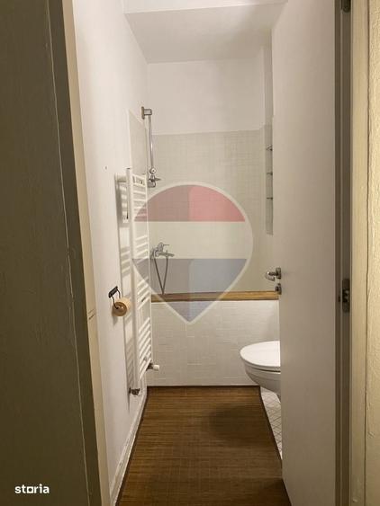 Apartament cu 4 camere decomandat în Dacia