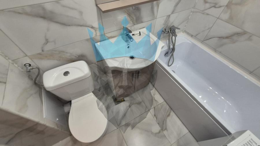 Apartament cu 2 camere semidecomandat, mobilat în Alexandru Obregia