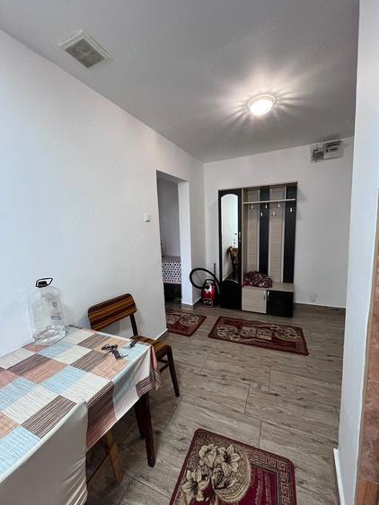 Apartament cu 2 camere decomandat în Canta