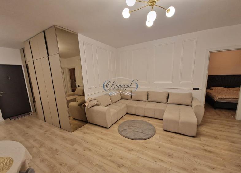Apartament cu 3 camere semidecomandat, mobilat în Florești