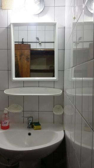 Garsonieră decomandată în Complex Studențesc