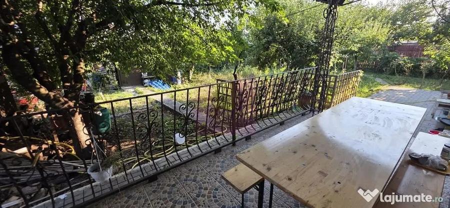 Vila 6 camere de vanzare in Banesti - 11