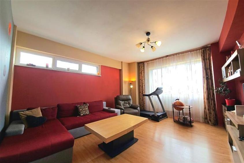 Apartament cu 2 camere semidecomandat, mobilat în Mănăștur