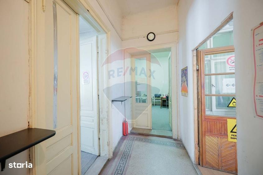 Apartament cu 3 camere în Ultracentral