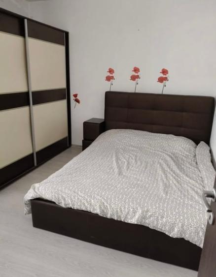 Apartament cu 2 camere decomandat în Florești