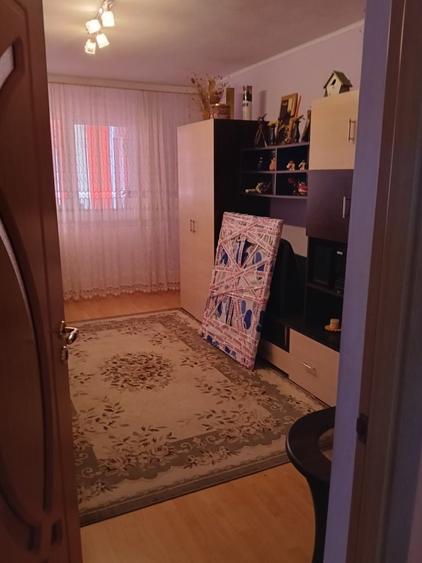 Apartament cu 2 camere decomandat în Alexandru cel Bun