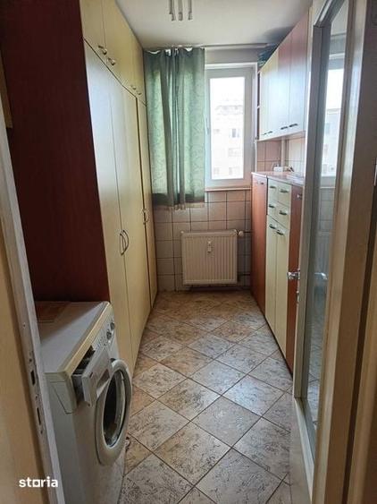 Apartament cu 3 camere în Bucur Obor