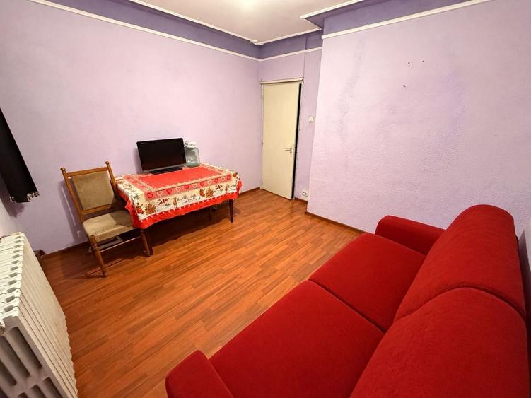 Apartament cu 4 camere decomandat în Lunca Cetățuii