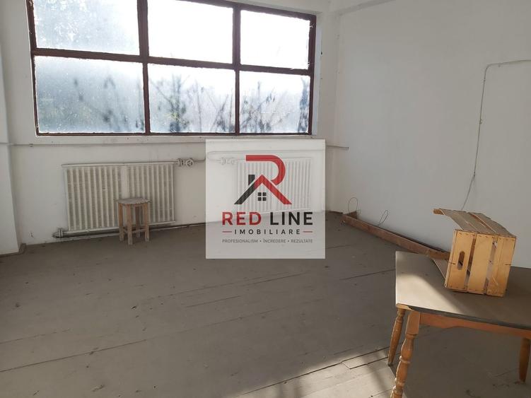 Birou, de 682 mp, în Exterior Est