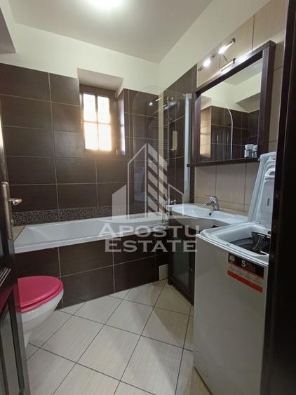 Apartament cu 2 camere semidecomandat în Ronaț