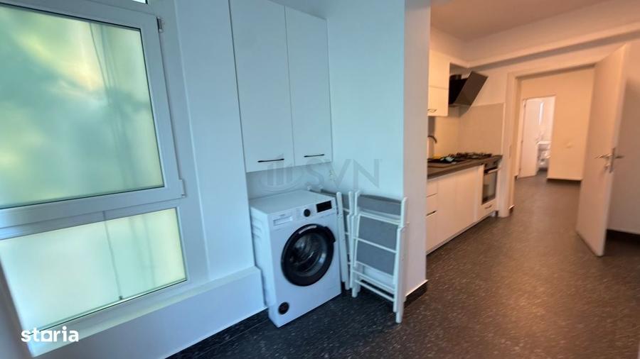 Apartament cu 3 camere semidecomandat în Primăverii