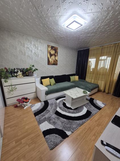 Apartament cu 2 camere decomandat în Năvodari Tabără