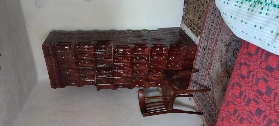 Casă cu Teren 1982 Mp în Valea Popii